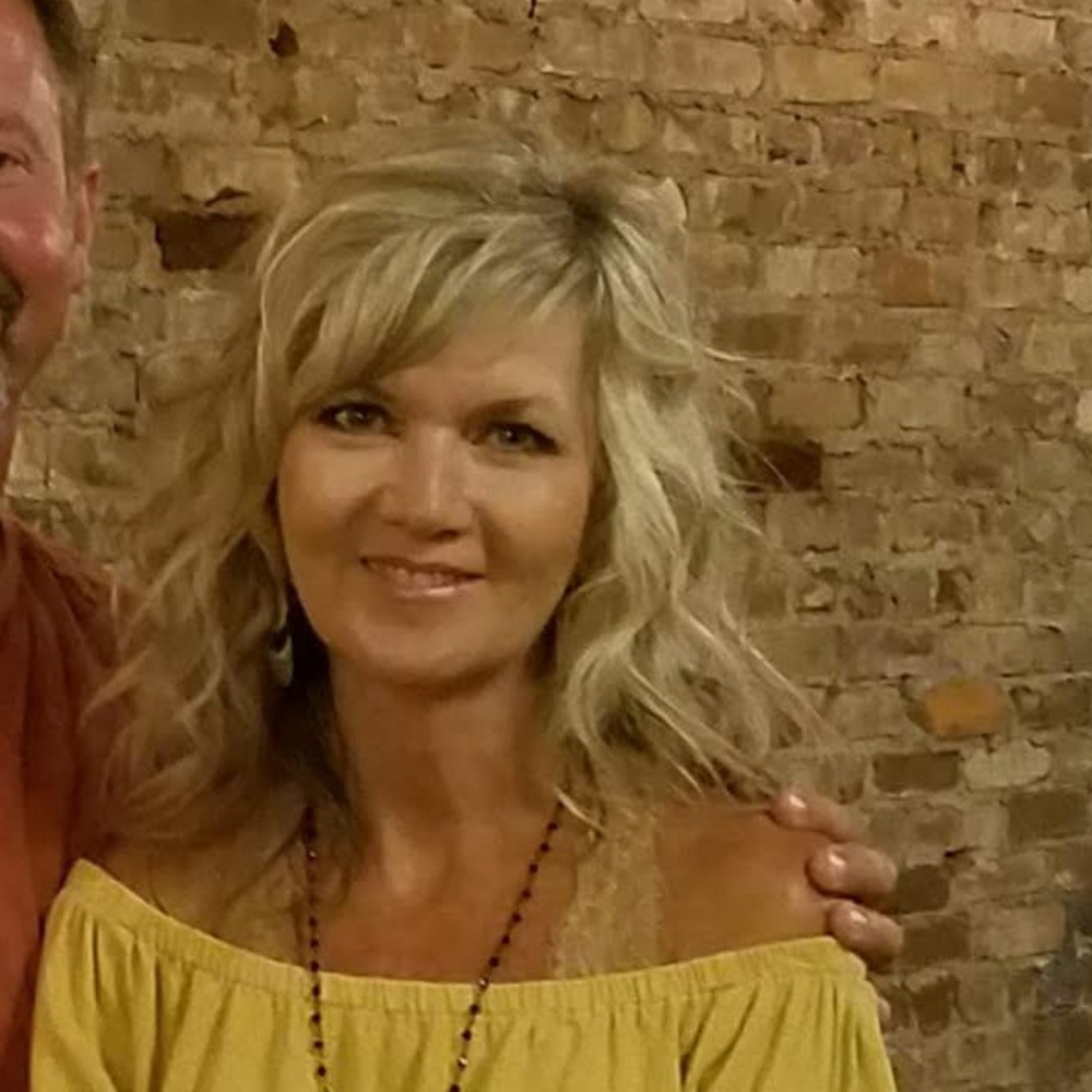 Meet your Posher, Rhonda